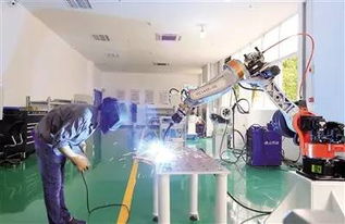 厉害了！重庆诞生国产机器人，打破国外技术垄断，引领新兴能源技术研发新浪潮